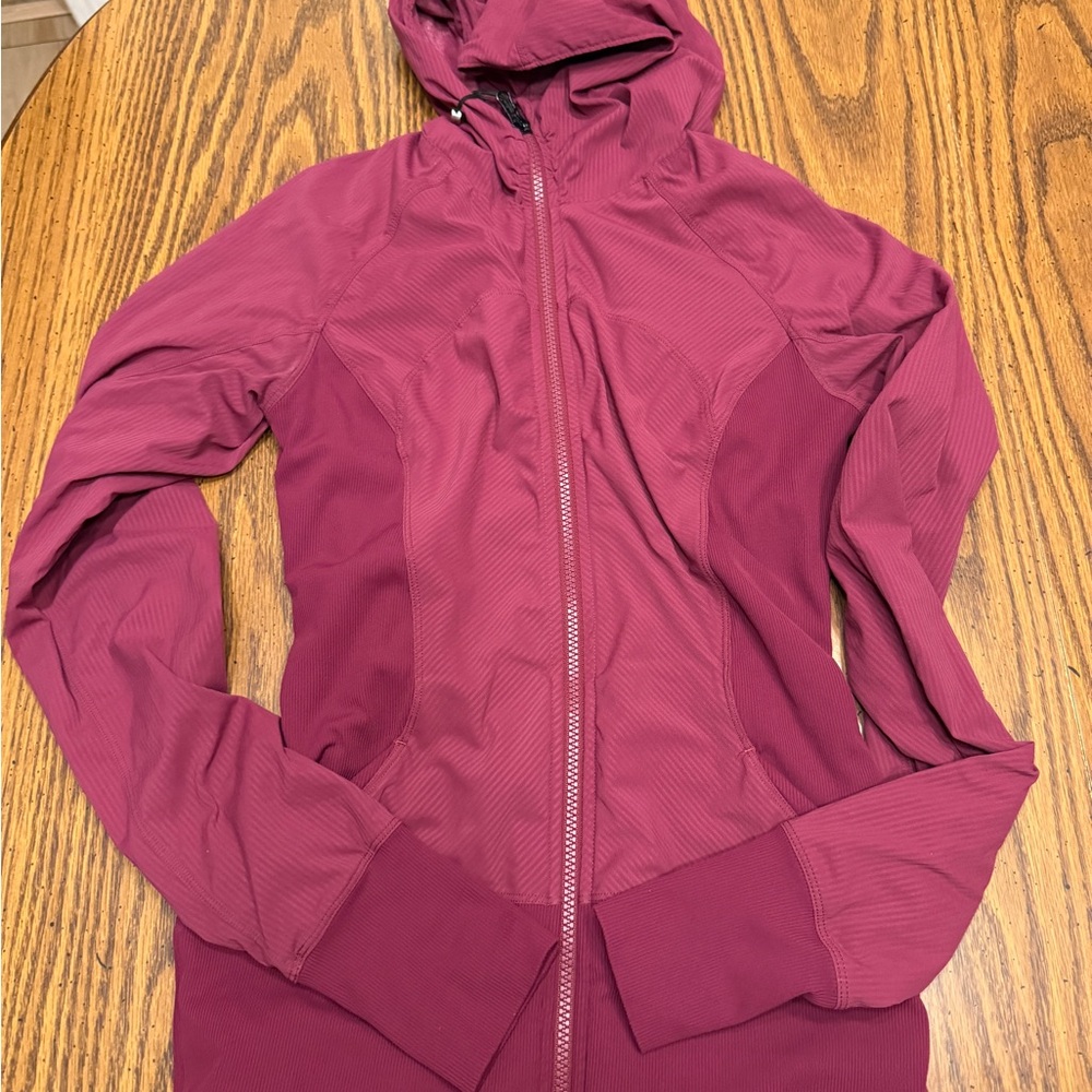 Lululemon In Flux Reversible Jacket - Picture 8 of 10